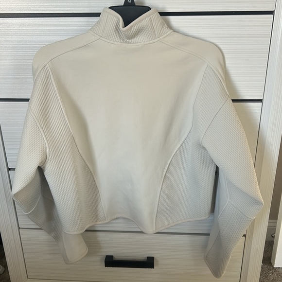 Lululemon Mixed Fabric Half Zip Softstreme Pullover in Bone color - Picture 6 of 8
